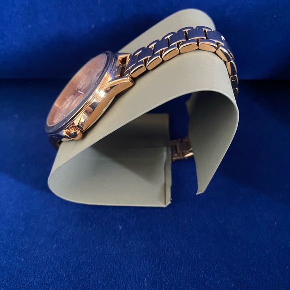 Fossil rose gold Watch - Picture 3 of 4